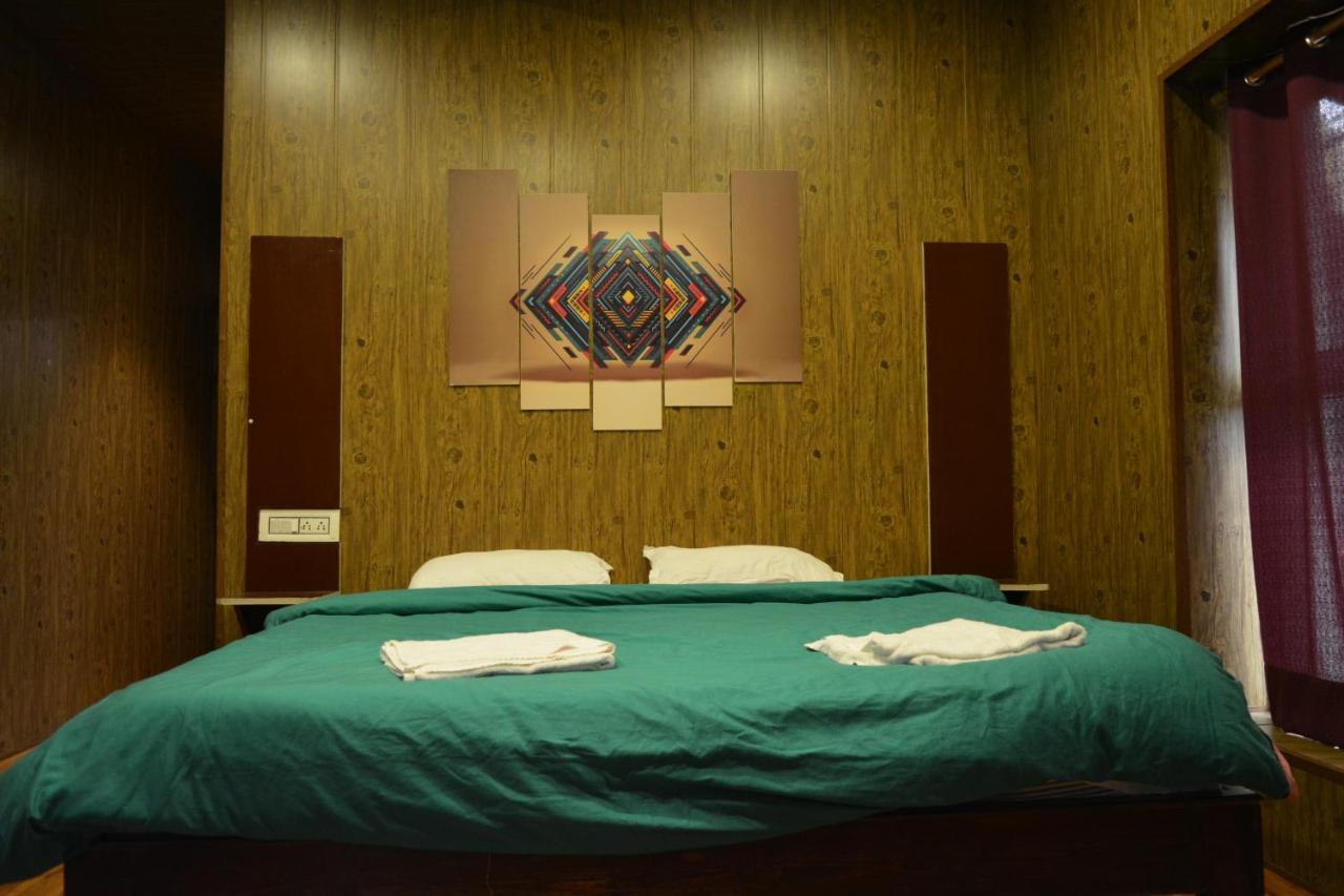 Utopia Hostels Dharamkot Mcleodganj Dharamshala Eksteriør billede