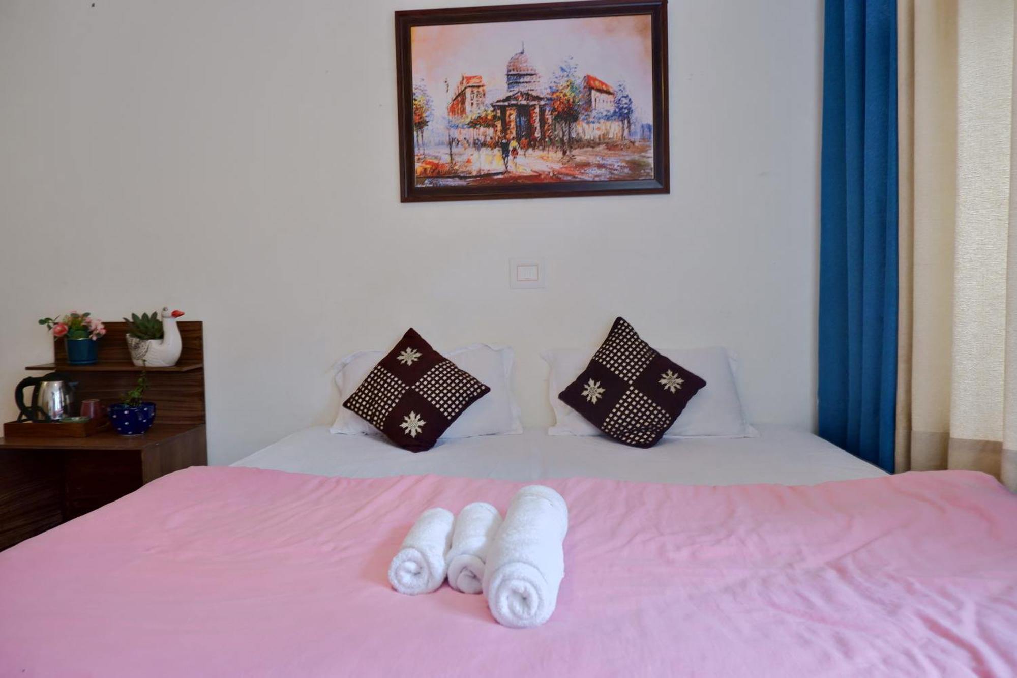 Utopia Hostels Dharamkot Mcleodganj Dharamshala Eksteriør billede