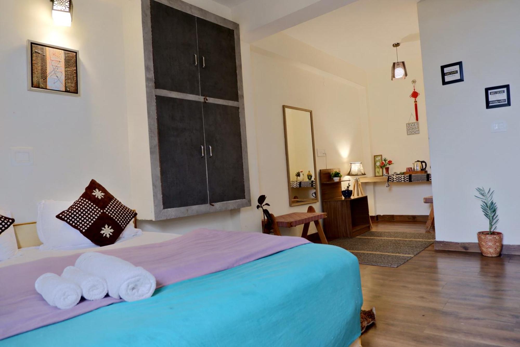 Utopia Hostels Dharamkot Mcleodganj Dharamshala Eksteriør billede