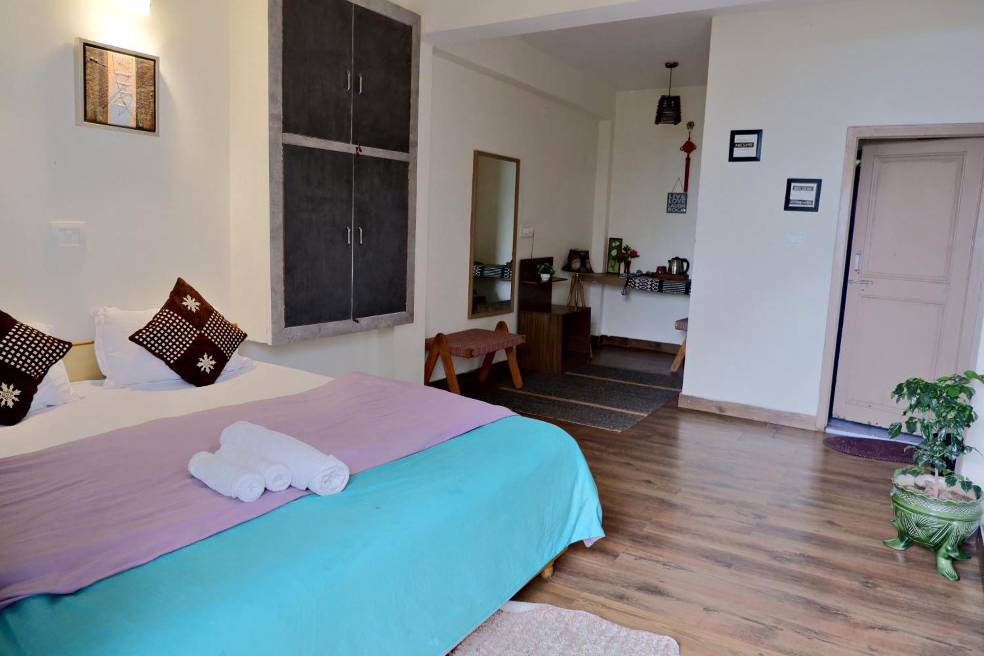 Utopia Hostels Dharamkot Mcleodganj Dharamshala Eksteriør billede